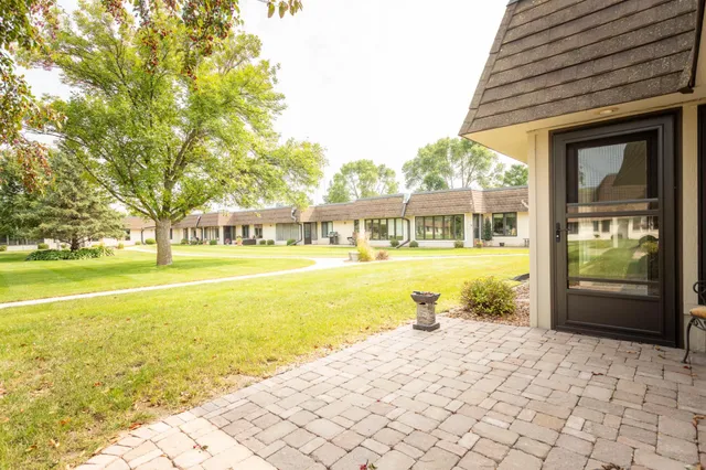 $199,000 | 1415 Lake Street, Unit 105, Alexandria, MN 56308