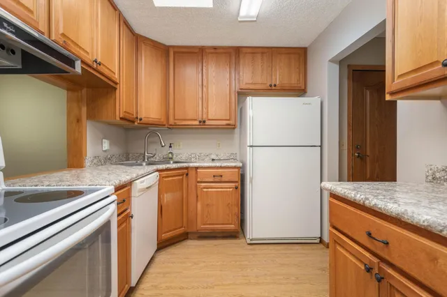 $199,000 | 1415 Lake Street, Unit 105, Alexandria, MN 56308