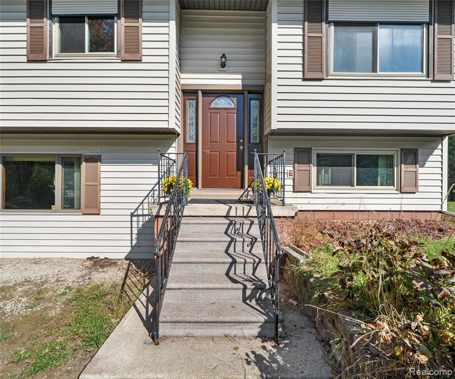 10401 Willow Road Willis, MI 48191 - Photo 5 of 45