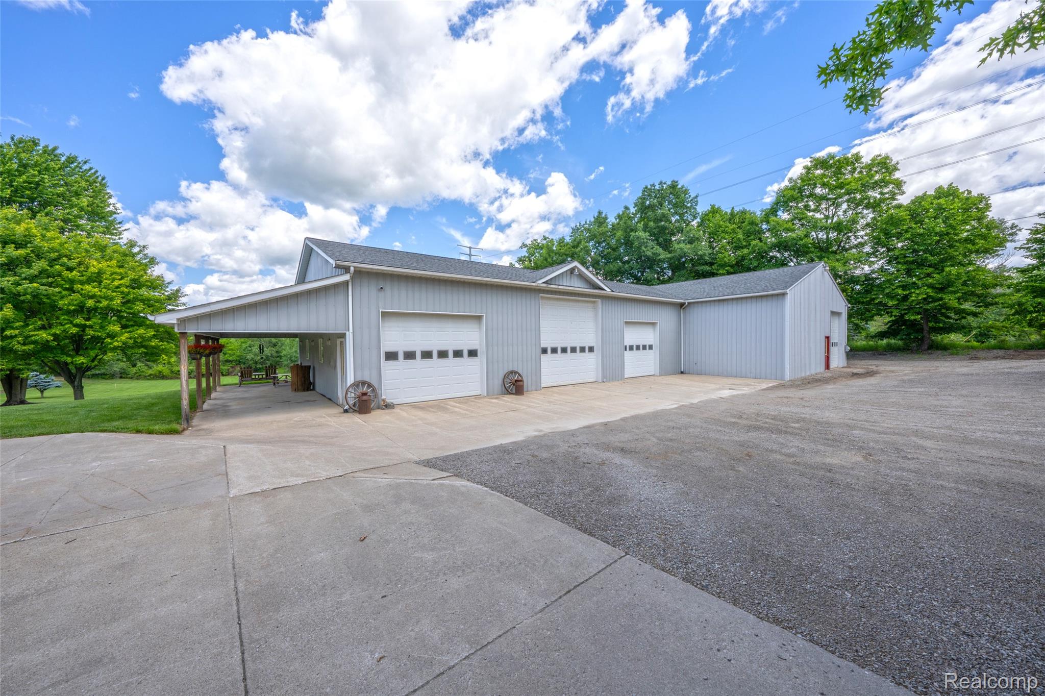5233 Crawford Road Dryden, MI 48428 - Photo 27 of 95 5233 Crawford Rd Dryden EXT-3.jpg