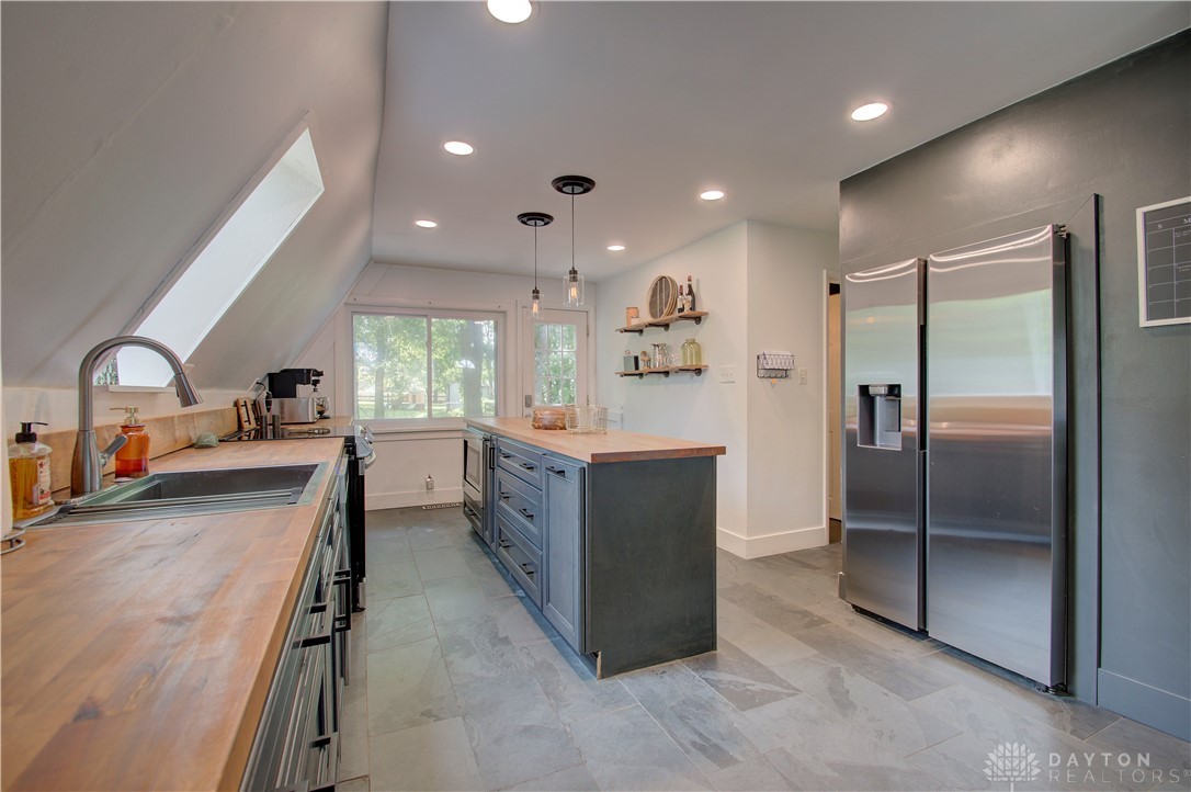3374 Jenny Lind Road Amelia, OH 45102 - Photo 8 of 21 Updated Kitchen