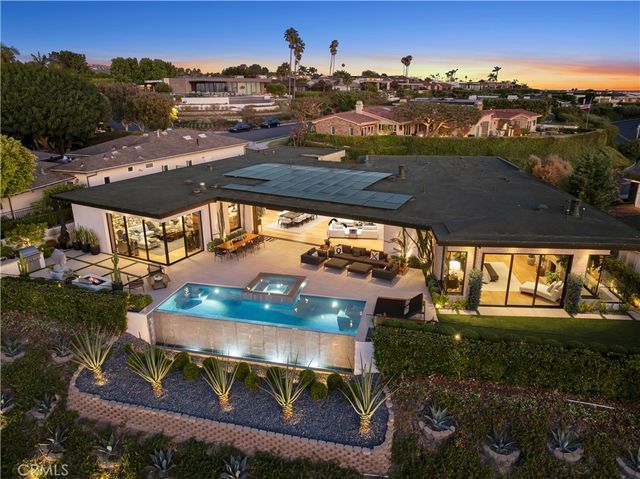 $15,970,000 | 1521 Bayadere Terrace, Corona del Mar, CA 92625