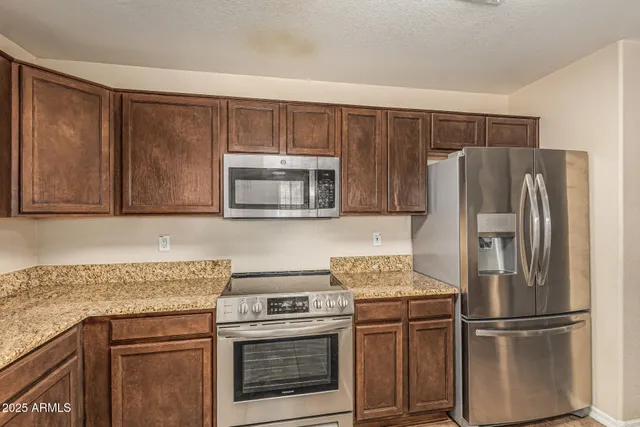 $2,475 | 15221 North Clubgate Drive, Unit 2005, Scottsdale, AZ 85254