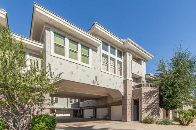 $2,475 | 15221 North Clubgate Drive, Unit 2005, Scottsdale, AZ 85254