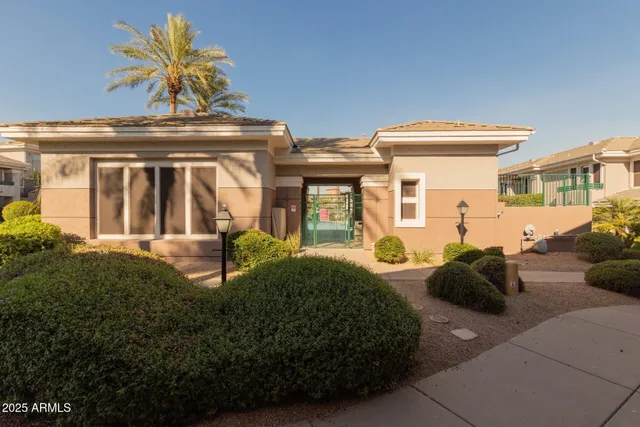 $2,475 | 15221 North Clubgate Drive, Unit 2005, Scottsdale, AZ 85254