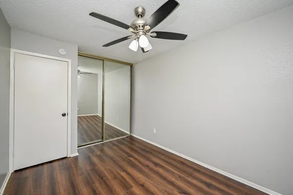 $1,350 | 12916 Wirevine Lane, Unit 243, Houston, TX 77072