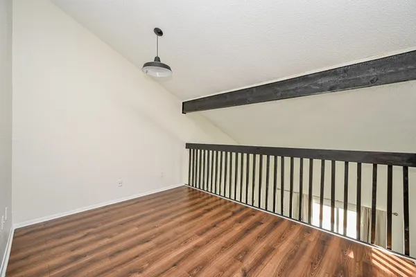 $1,350 | 12916 Wirevine Lane, Unit 243, Houston, TX 77072