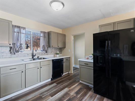 1833 West Kimberly Road Davenport, IA 52806 - Photo 12 of 31