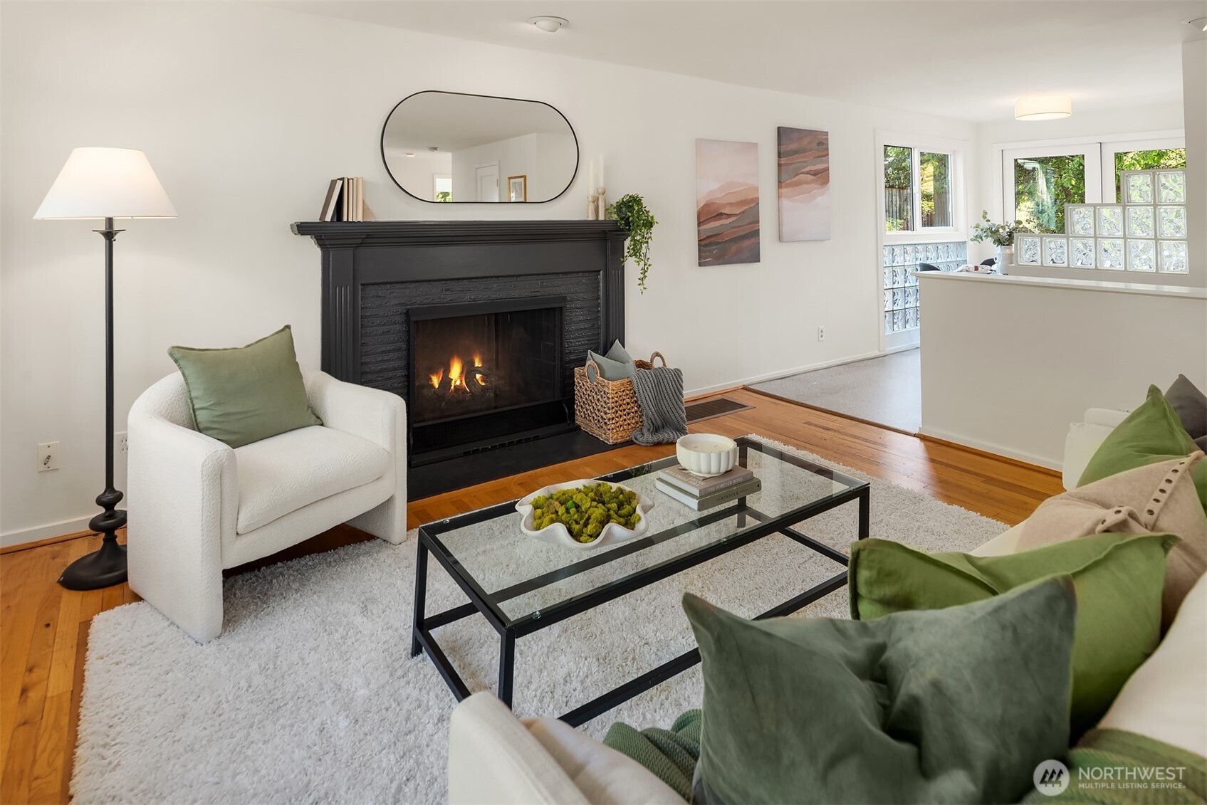 4007 49th Avenue Southwest Seattle, WA 98116 - Photo 7 of 38