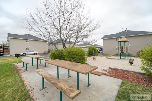 $199,000 | 640 South 5th West, Unit 221, Rexburg, ID 83440