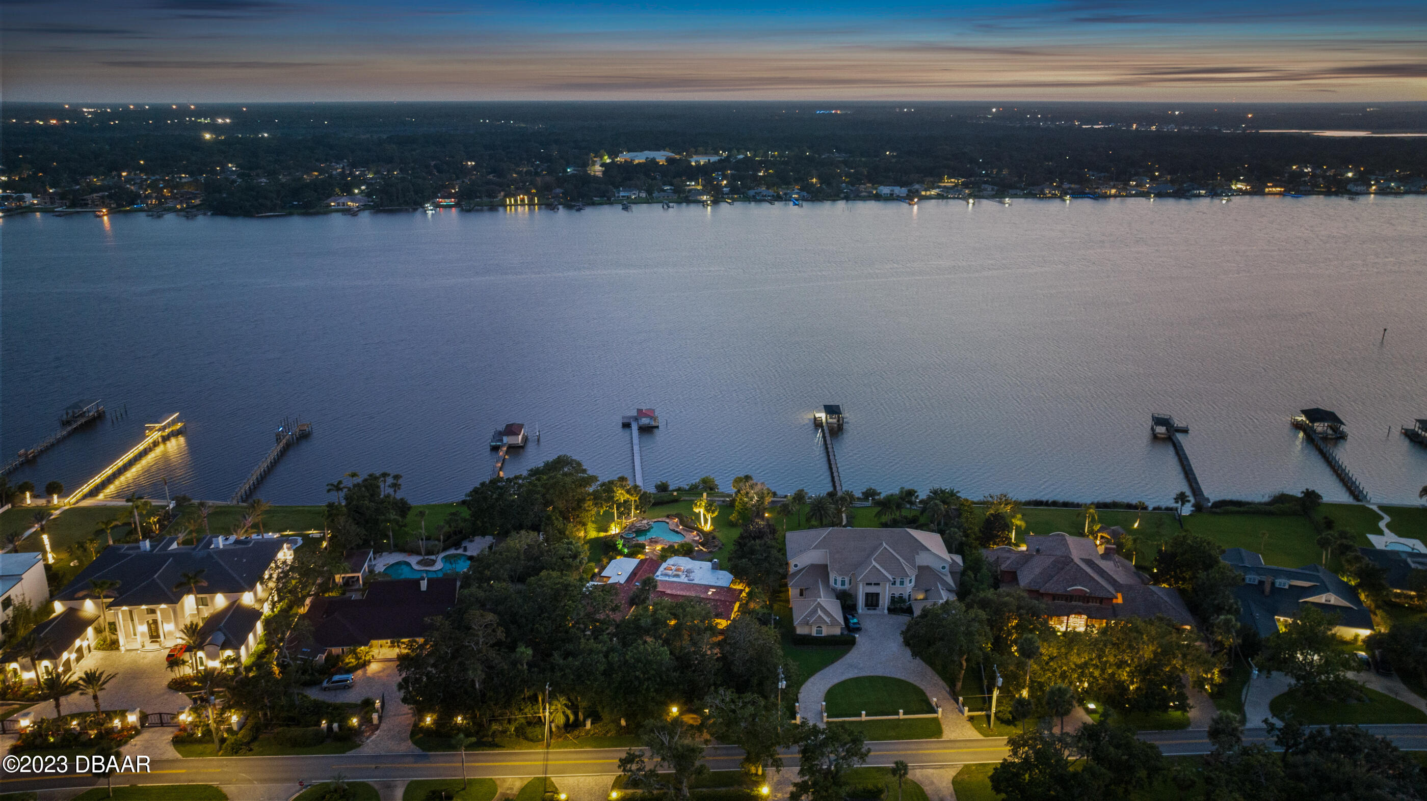 880 John Anderson Drive Ormond Beach, FL 32176 - Photo 12 of 79 12