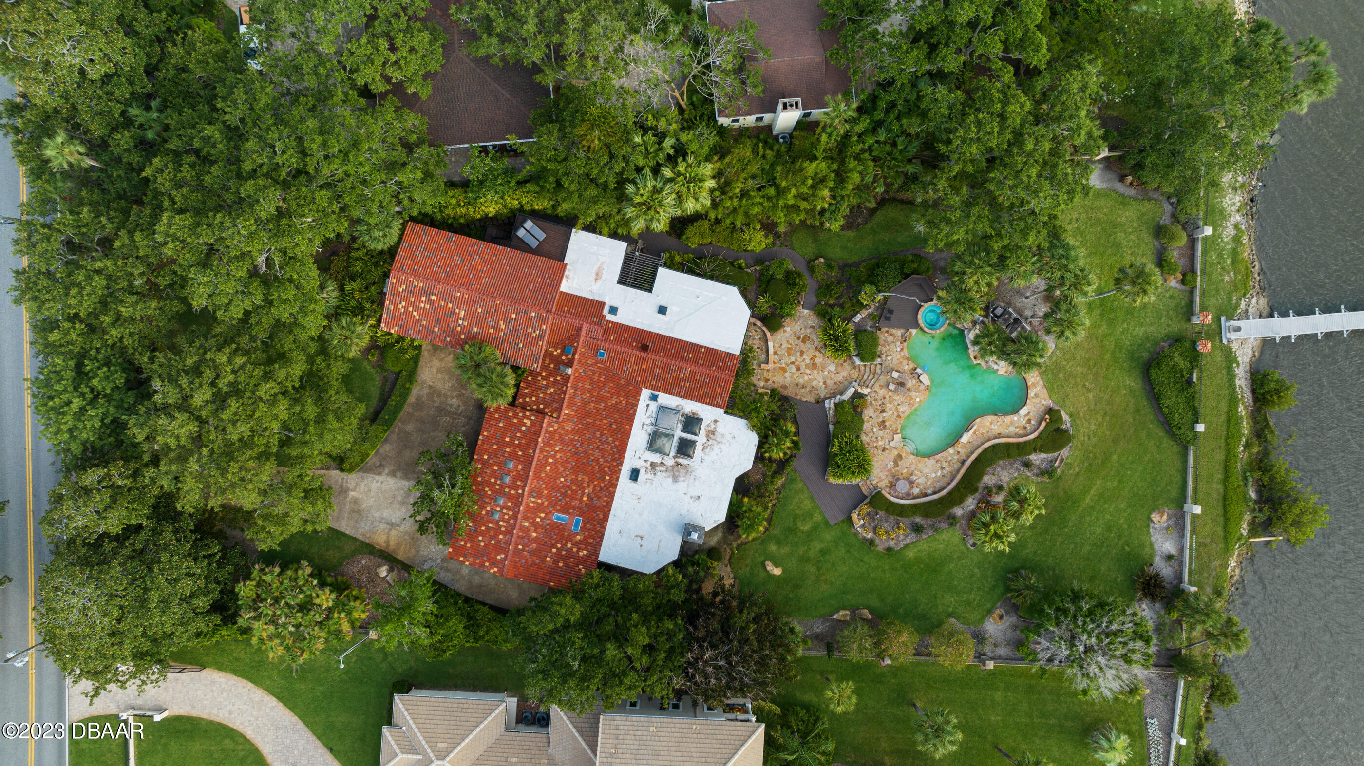 880 John Anderson Drive Ormond Beach, FL 32176 - Photo 69 of 79 880 John Anderson (17 of 85)