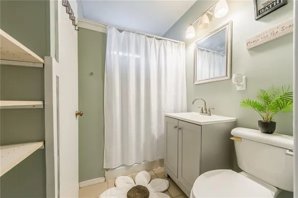 $399,900 | 3800 South Crysler Avenue, Independence, MO 64055