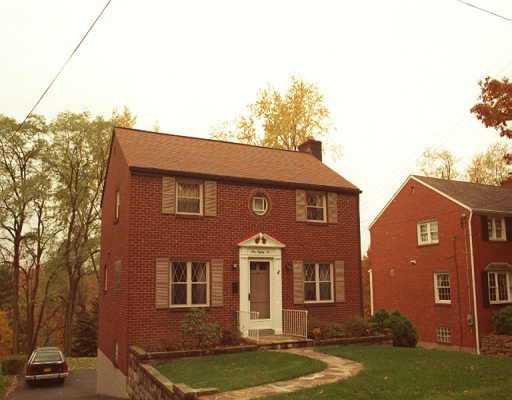 486 Old Farm Road Mt. Lebanon, PA 15228 - Photo 1 of 1