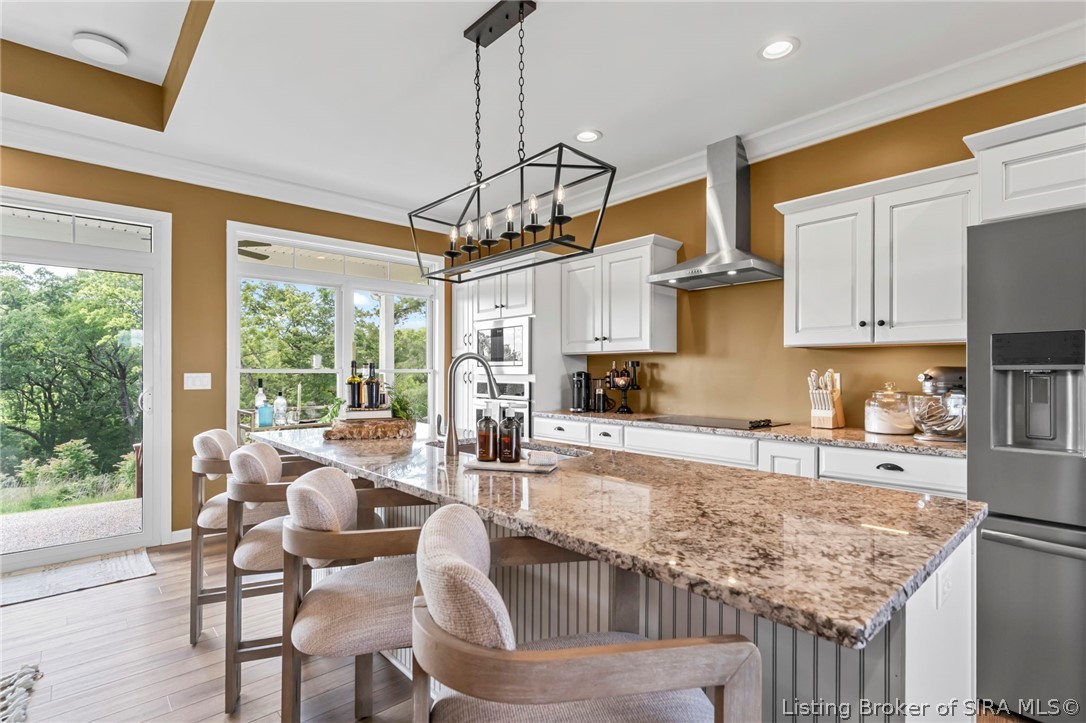 2904 North Rykers Ridge Road Madison, IN 47250 - Photo 16 of 61 Kitchen with island bar