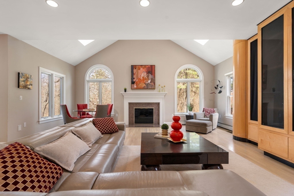 188 Glezen Lane Wayland, MA 01778 - Photo 6 of 39