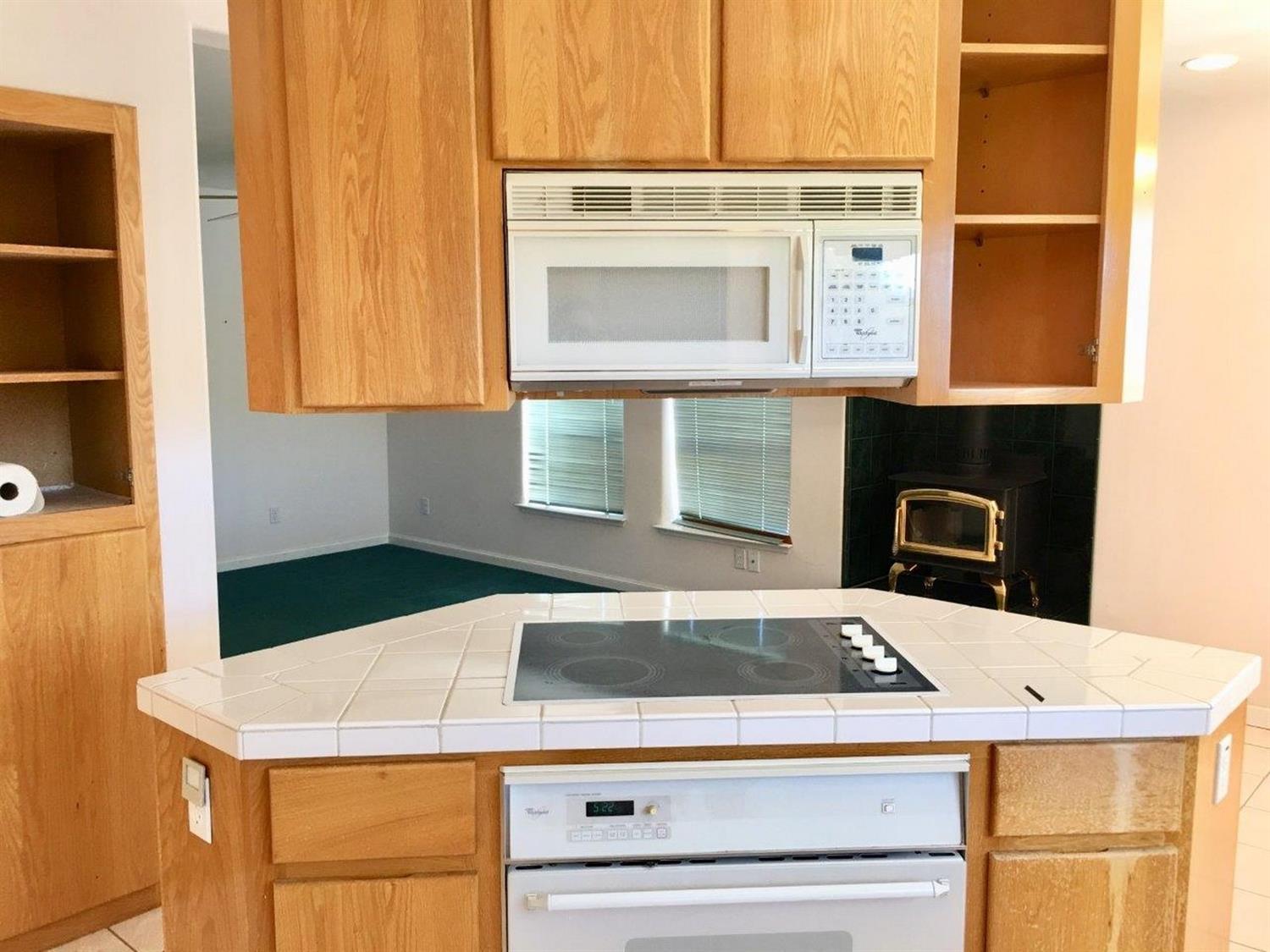 34980 Wintergreen Loop North Fork, CA 93643 - Photo 11 of 64