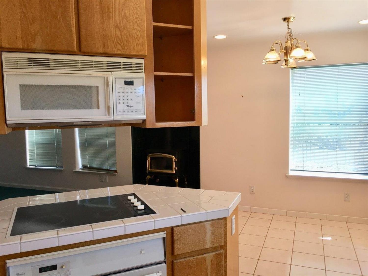 34980 Wintergreen Loop North Fork, CA 93643 - Photo 12 of 64