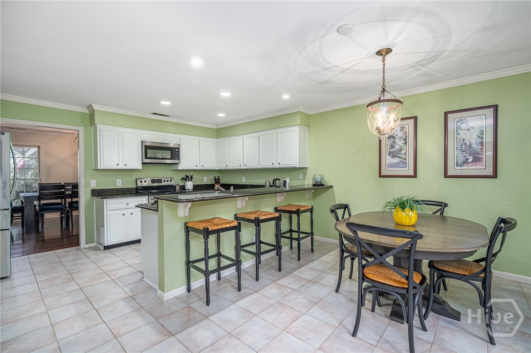 5 Pelham Road Savannah, GA 31411 - Photo 11 of 40