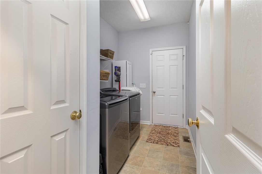 616 Providence Point Drive Seneca, SC 29678 - Photo 12 of 32