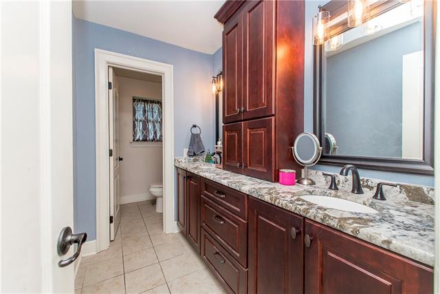 301 Devon Road Laplace, LA 70068 - Photo 13 of 40