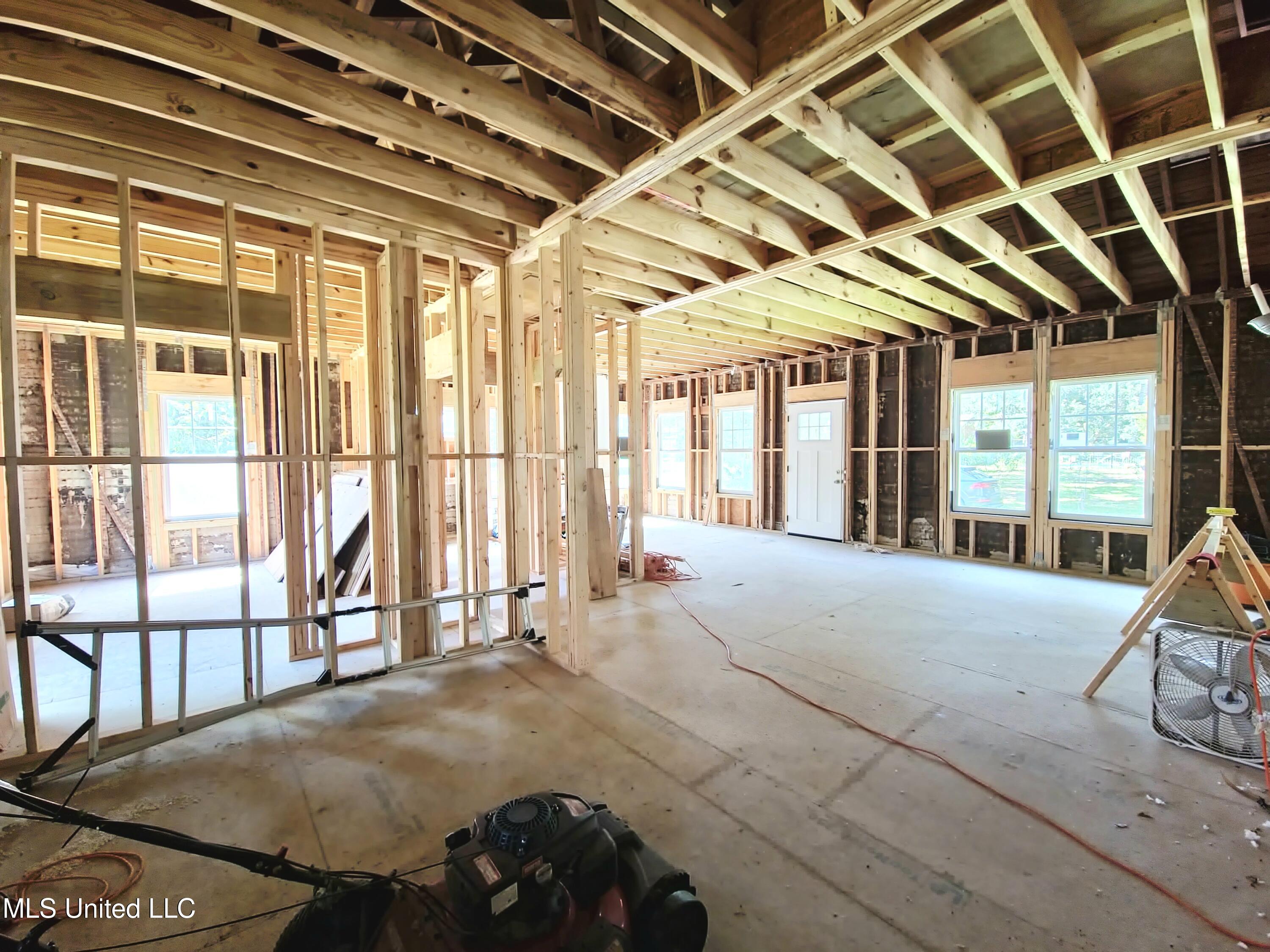 134 Oak Grove Place Biloxi, MS 39530 - Photo 5 of 10 1000042671