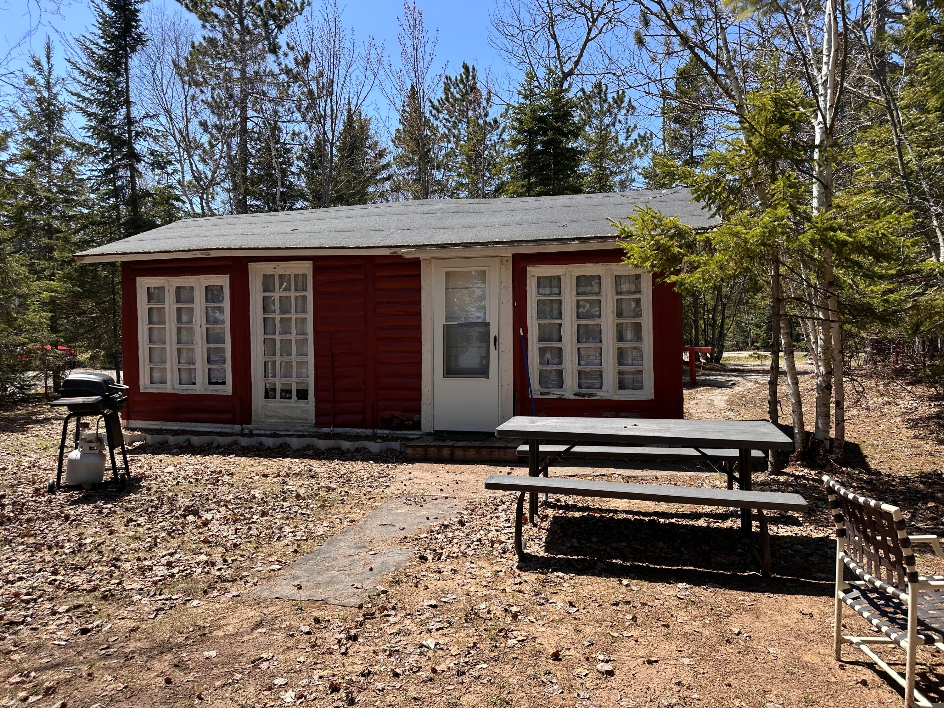 9534 North Whitefish Point Road Paradise, MI 49768 - Photo 12 of 41 Gallery Image 12