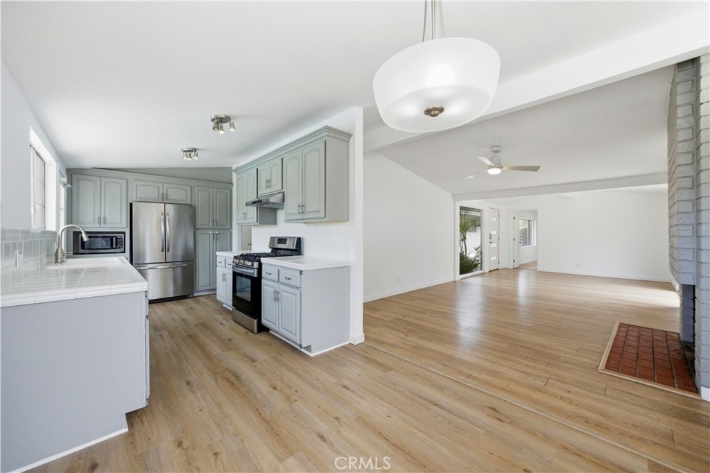 12201 Ferrari Lane Garden Grove, CA 92841 - Photo 15 of 44