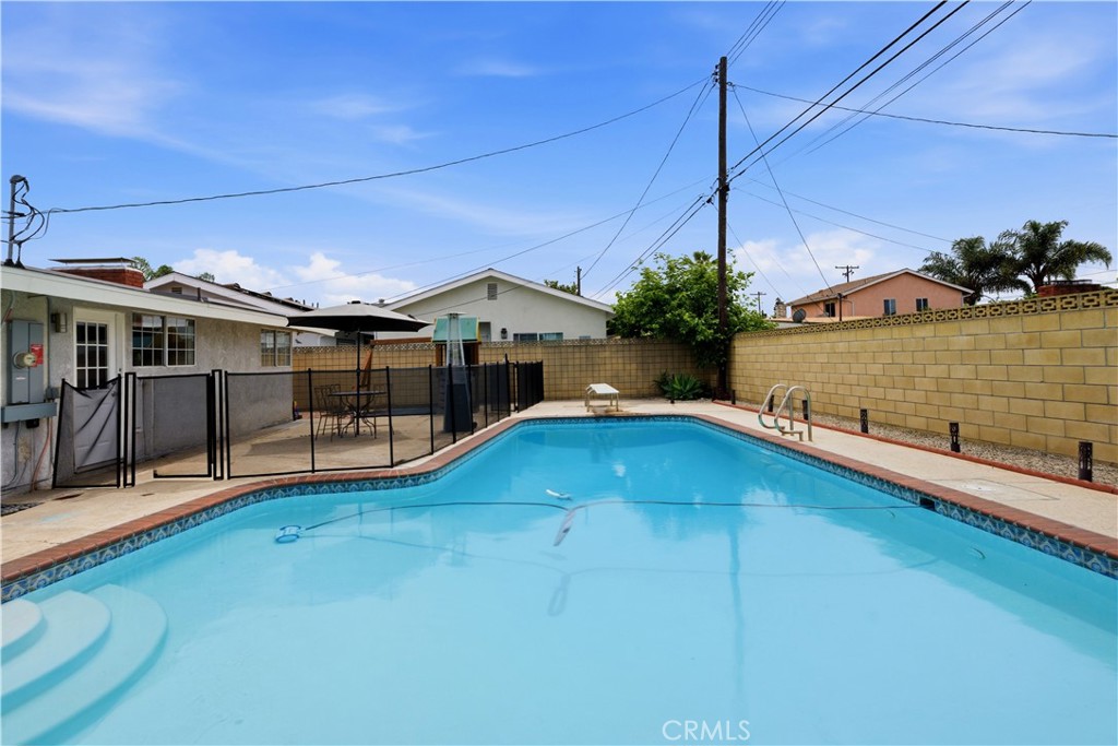 12201 Ferrari Lane Garden Grove, CA 92841 - Photo 39 of 44
