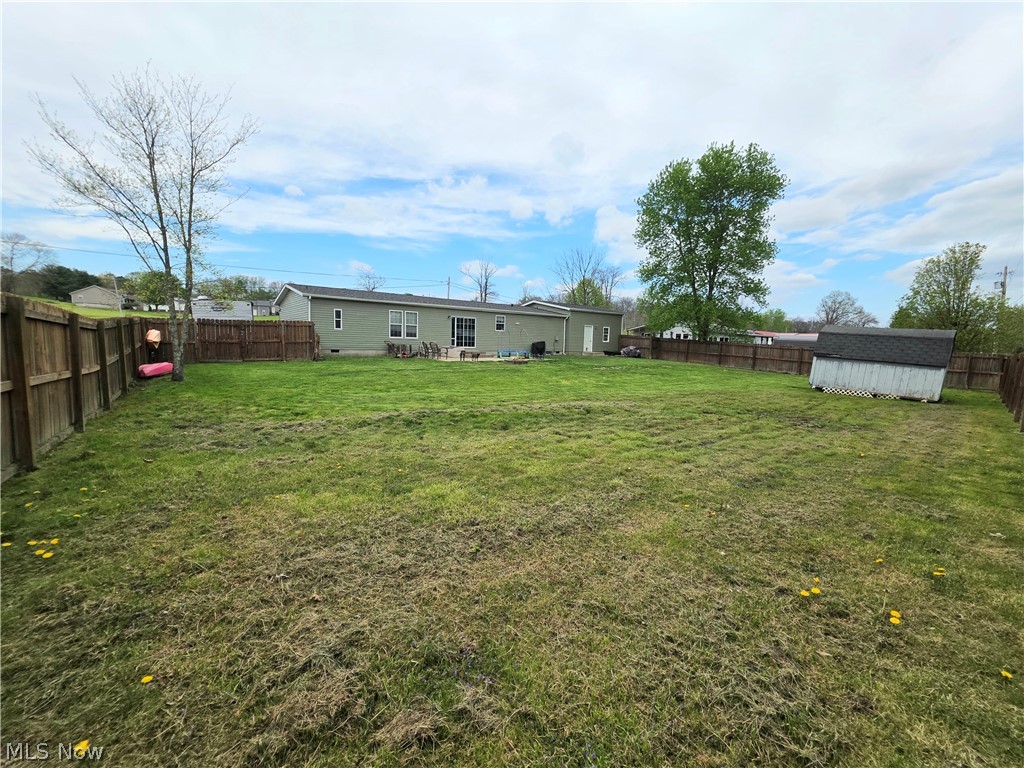 44 Scarce Fat Road Mineral Wells, WV 26150 - Photo 20 of 26 Back of fenced yard