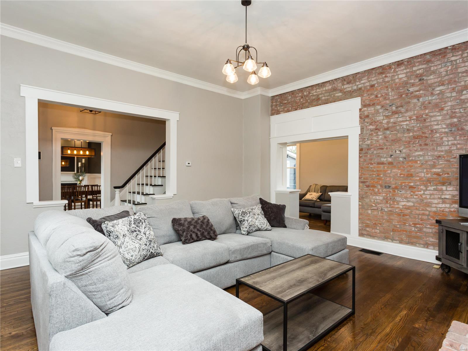 6510 Morgan Ford Road St. Louis, MO 63116 - Photo 8 of 37 Gallery Image 8