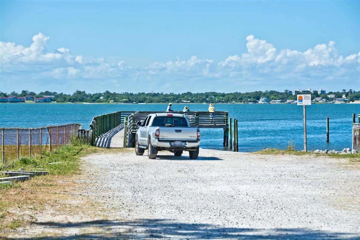 2800 West Fort Macon Road, Unit 3 Atlantic Beach, NC 28512 - Photo 38 of 41 Soundside Public Boat Launch