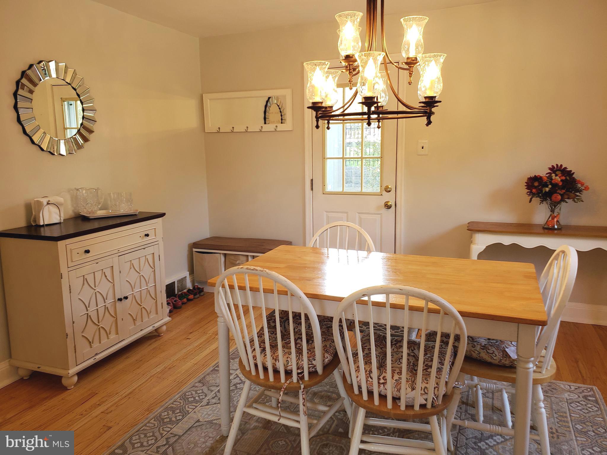 431 Northcroft Road Springfield, PA 19064 - Photo 12 of 43 Dining room