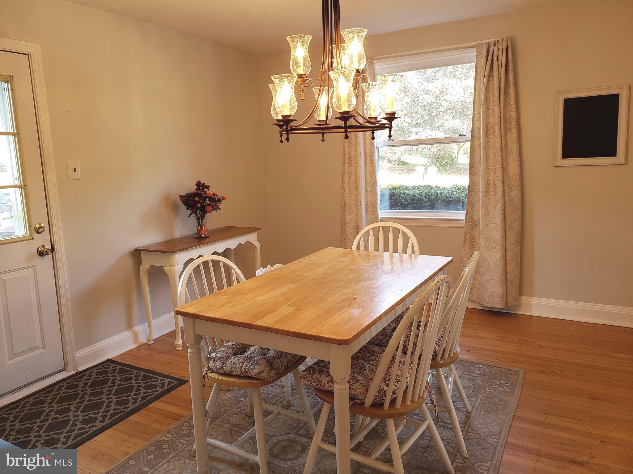 431 Northcroft Road Springfield, PA 19064 - Photo 14 of 43 Dining Room