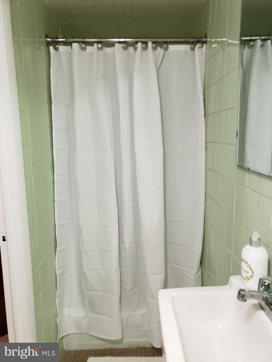 431 Northcroft Road Springfield, PA 19064 - Photo 34 of 43 Lower Level Full Bathroom