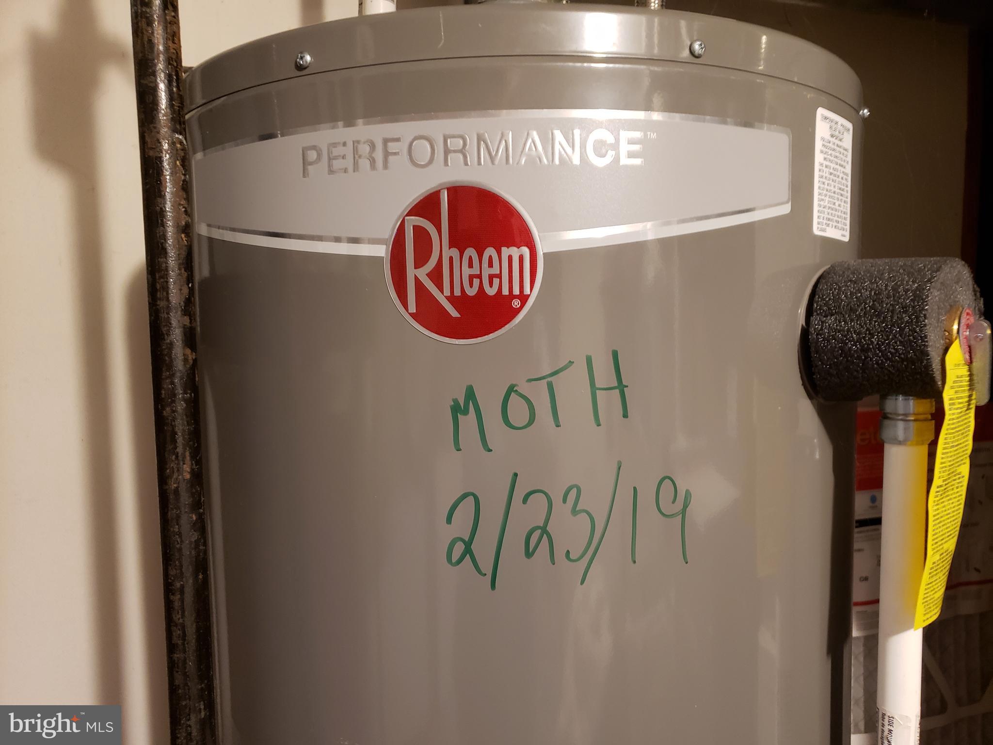 431 Northcroft Road Springfield, PA 19064 - Photo 37 of 43 Newer Hot Water heater