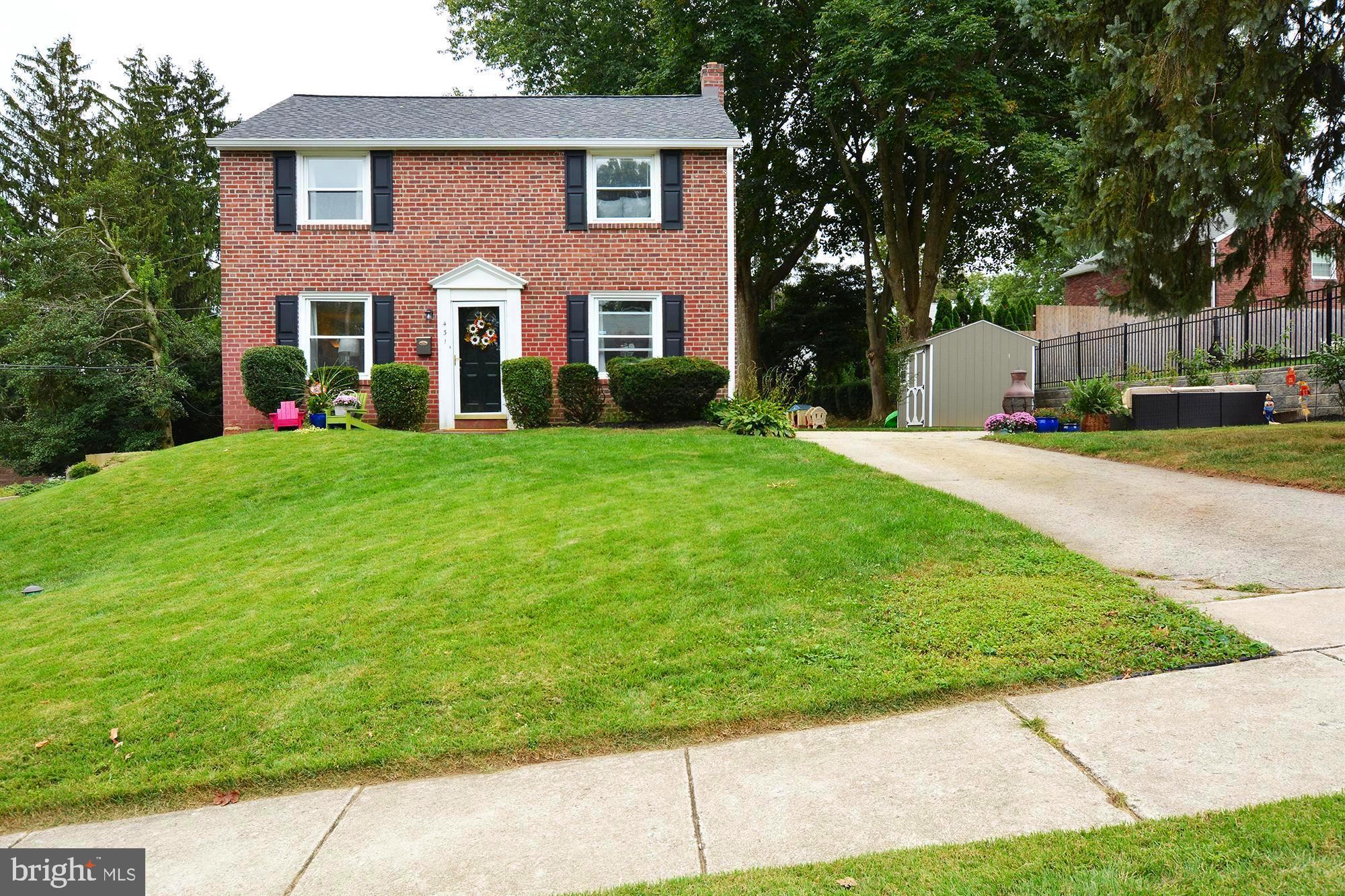 431 Northcroft Road Springfield, PA 19064 - Photo 40 of 43 Private Driveway
