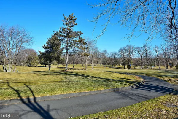 $4,200 | 13358 Sherwood Park Lane, Herndon, VA 20171