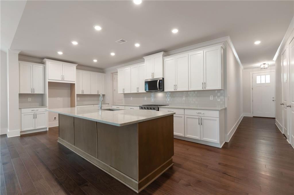 202 Willow Street Canton, GA 30114 - Photo 6 of 31