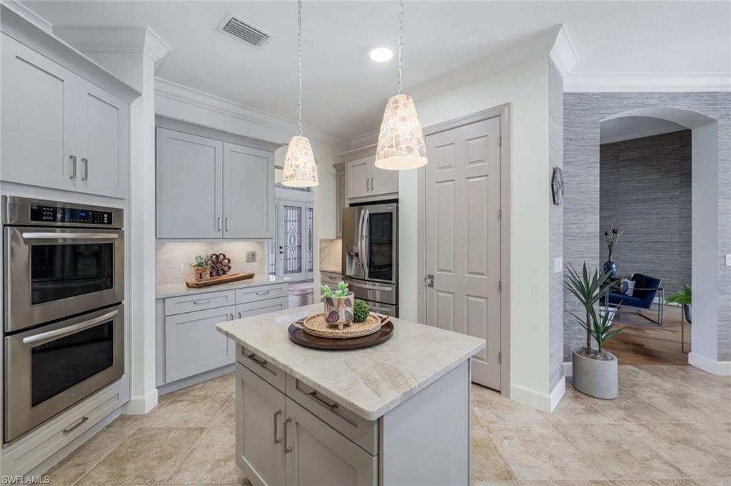 9738 Nickel Ridge Circle Naples, FL 34120 - Photo 15 of 50