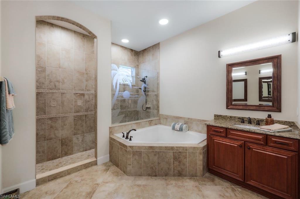 9738 Nickel Ridge Circle Naples, FL 34120 - Photo 22 of 50