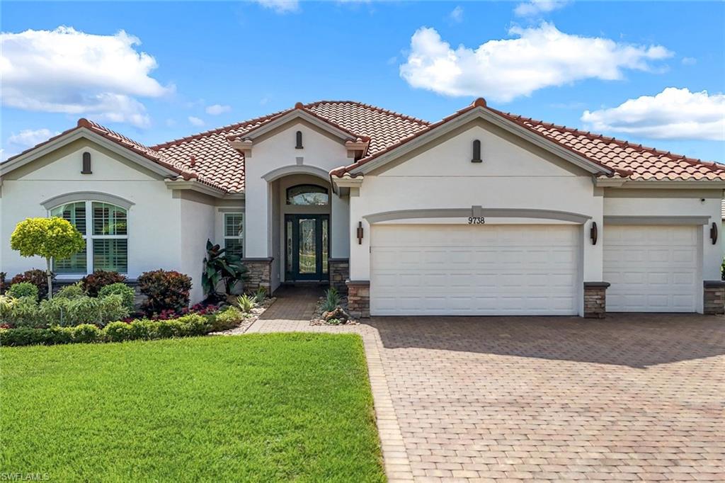 9738 Nickel Ridge Circle Naples, FL 34120 - Photo 3 of 50