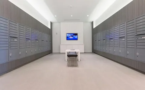 $1,375,000 | 17111 Biscayne Boulevard, Unit 1702, North Miami Beach, FL 33160