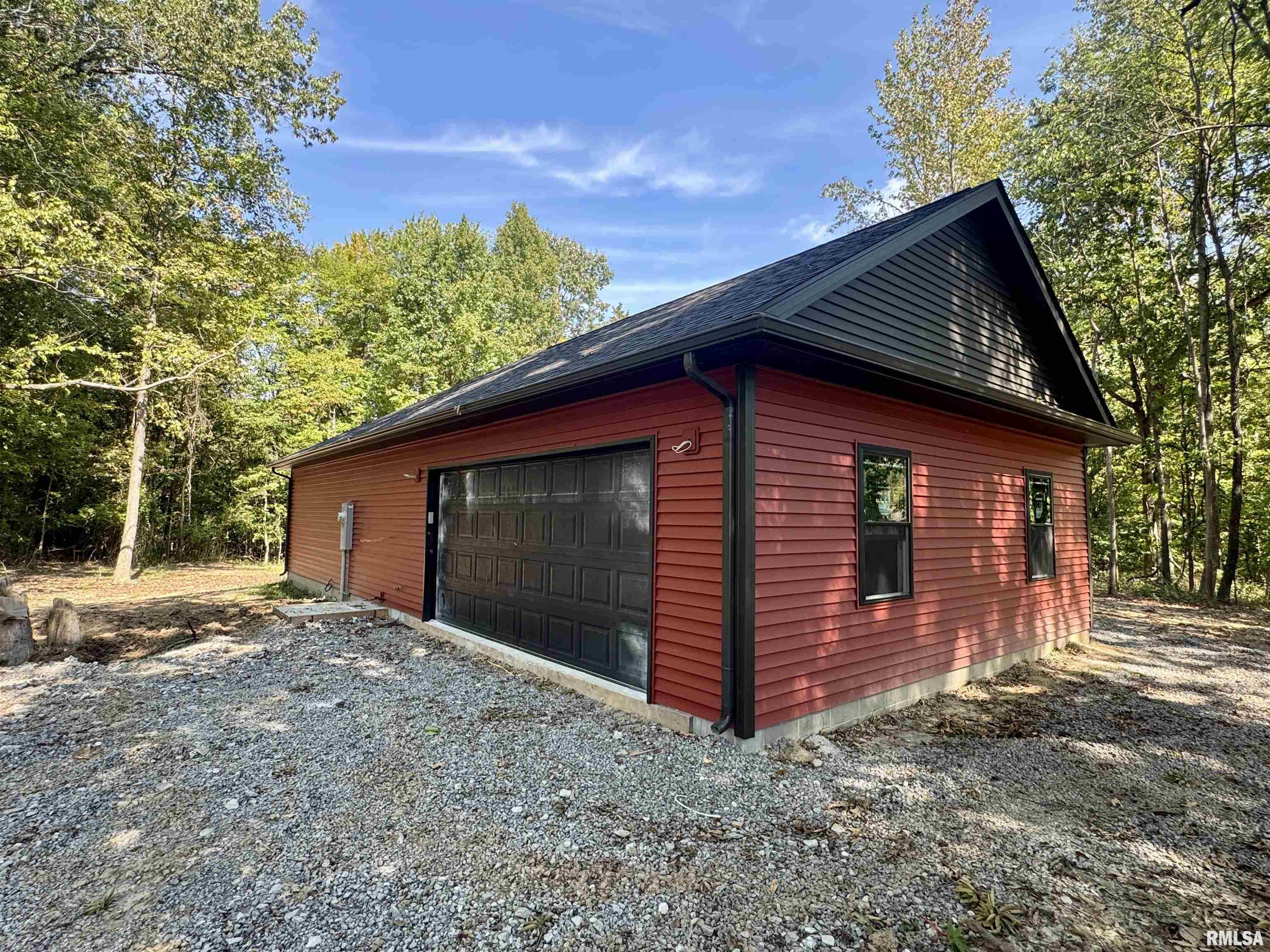 208 Hall Street Hurst, IL 62949 - Photo 14 of 17