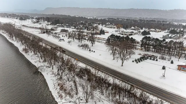 $225,000 | 36724 Highway 61, Lake City, MN 55041