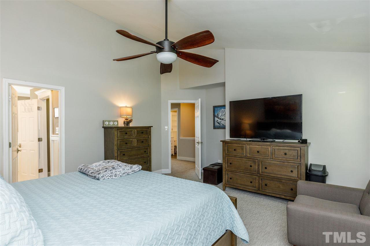 5320 Arete Way Raleigh, NC 27607 - Photo 17 of 30
