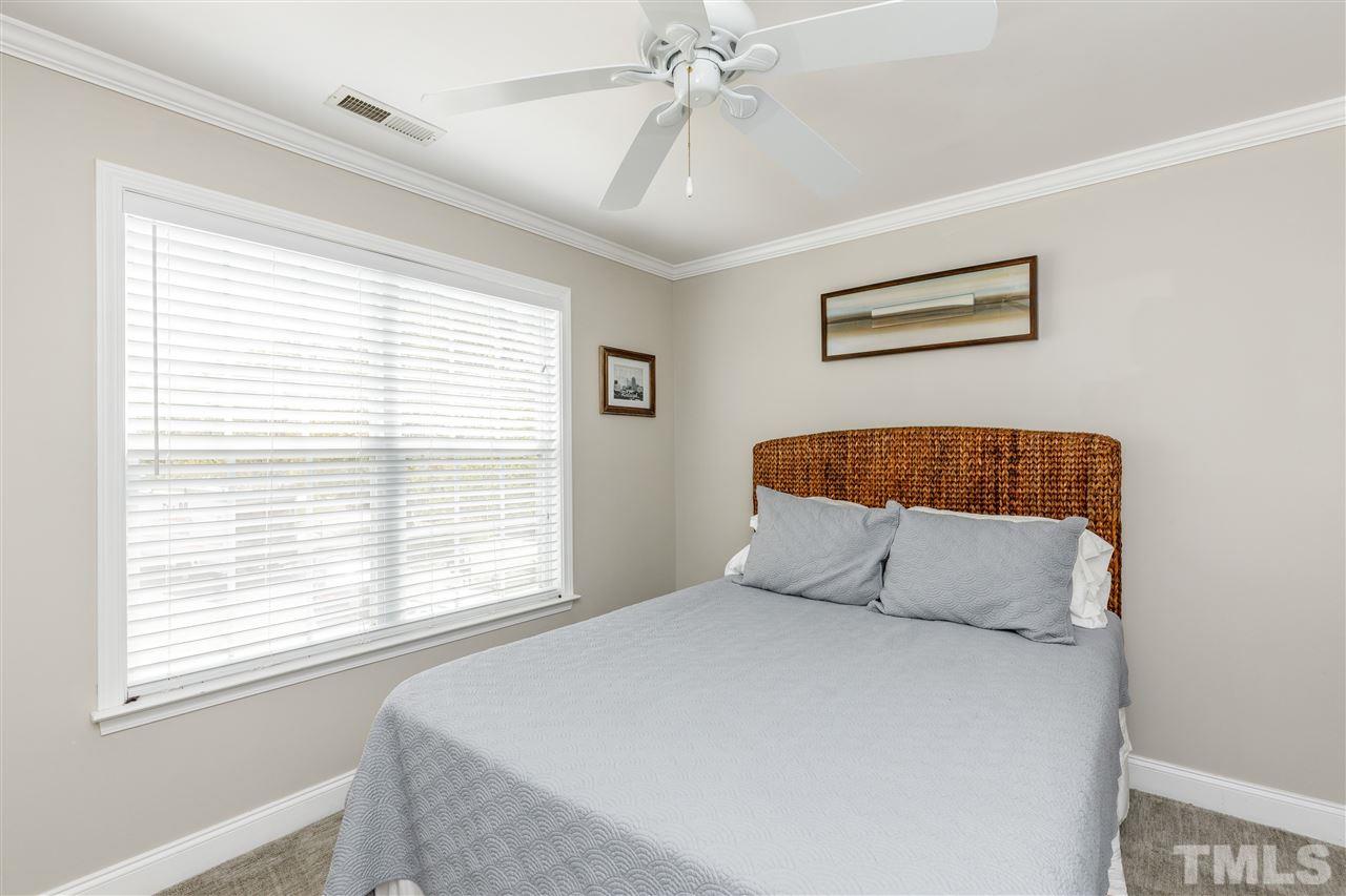 5320 Arete Way Raleigh, NC 27607 - Photo 22 of 30