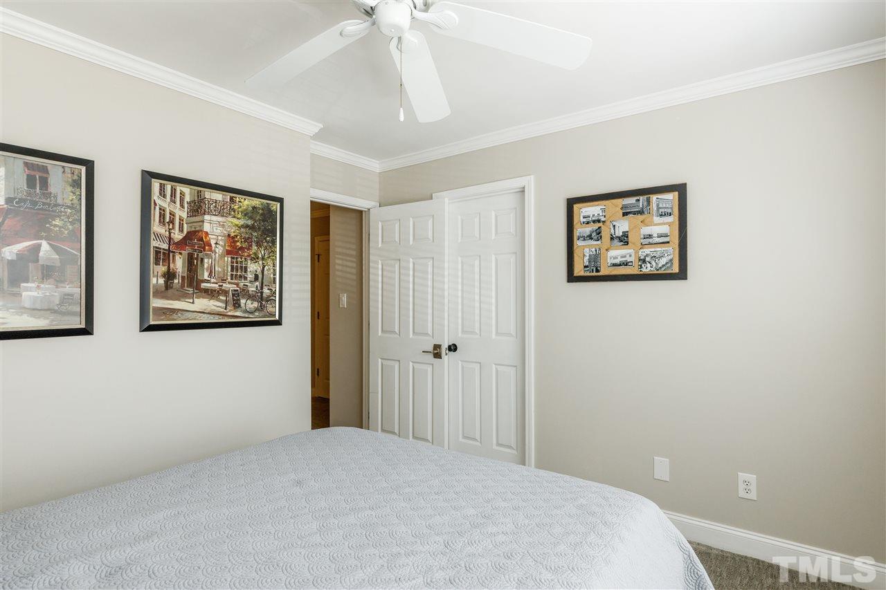 5320 Arete Way Raleigh, NC 27607 - Photo 23 of 30