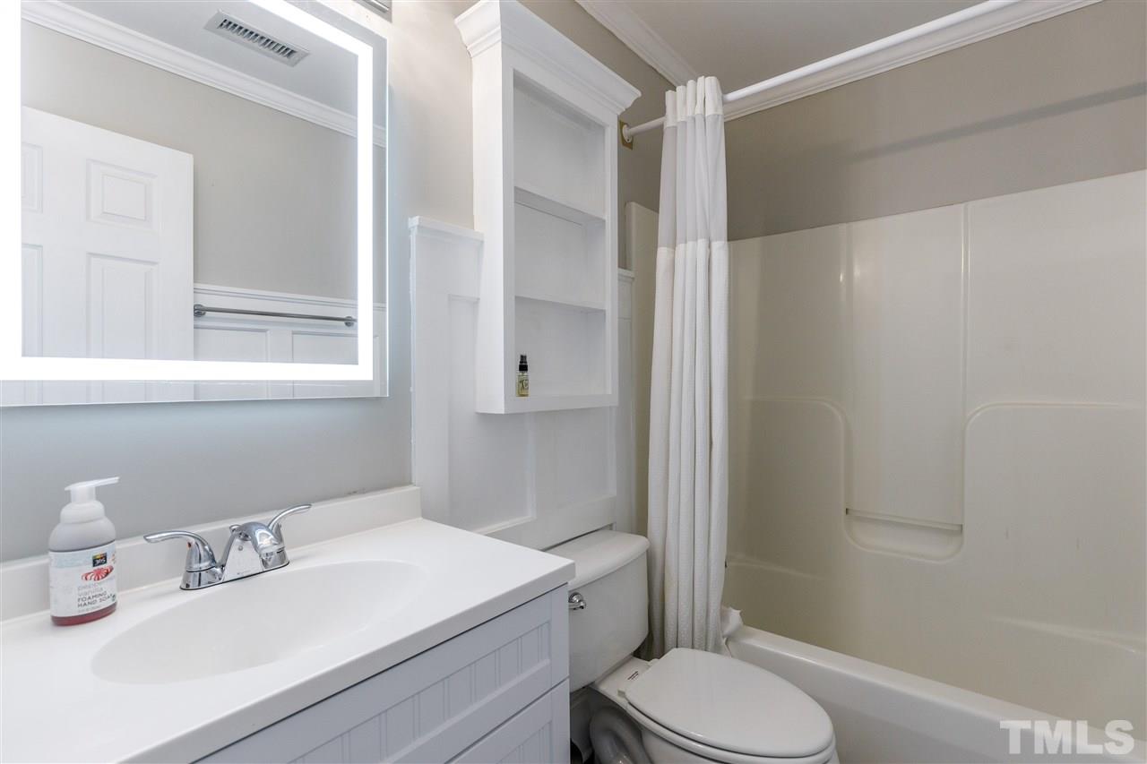 5320 Arete Way Raleigh, NC 27607 - Photo 24 of 30