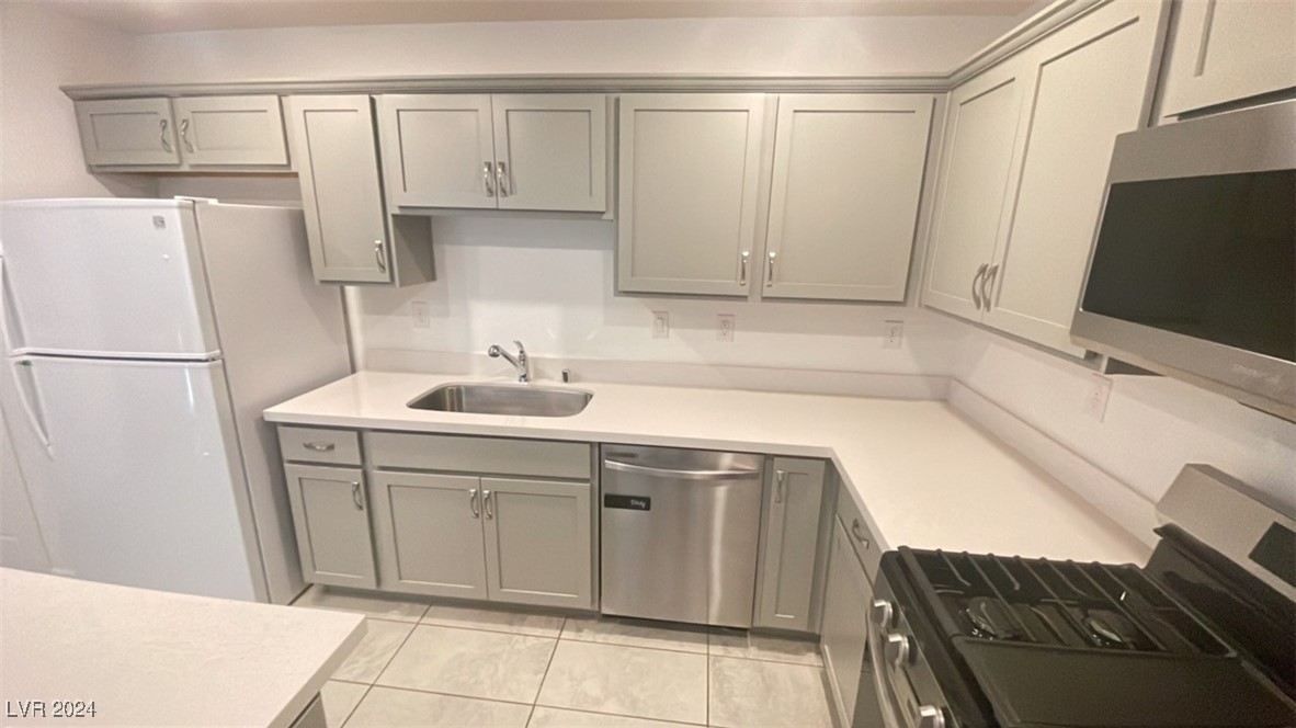 326 Silva Place Henderson, NV 89011 - Photo 15 of 65